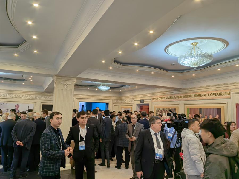 威廉希尔足球官网集团受邀参加哈萨克斯坦共和国 骨科与创伤应用科学国际性科学和实践研讨会议